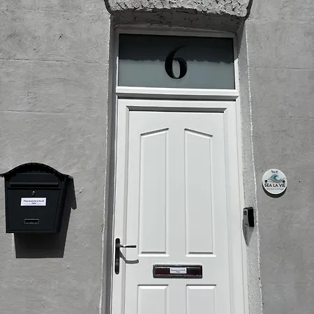 Sea La Vie - 6 St Marys Walk - 2 Bed Old Town Casa de Férias *