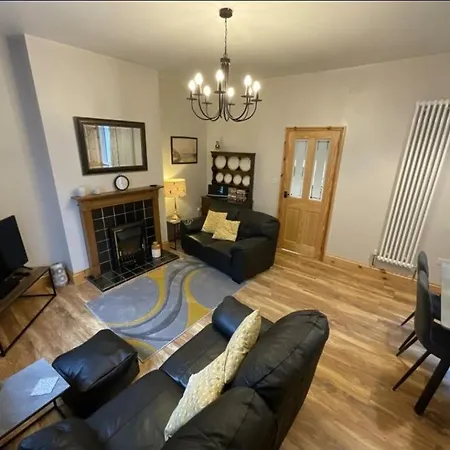 Sea La Vie - 6 St Marys Walk - 2 Bed Old Town *