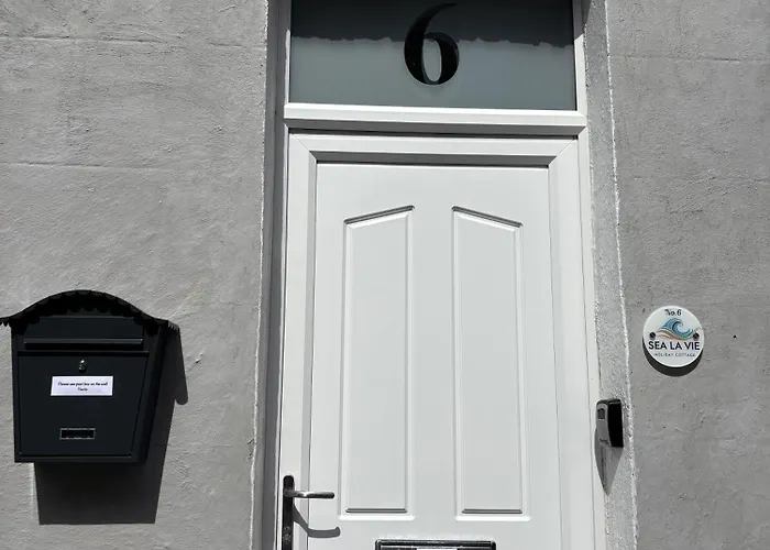 Sea La Vie - 6 St Marys Walk - 2 Bed Old Town 別荘 *